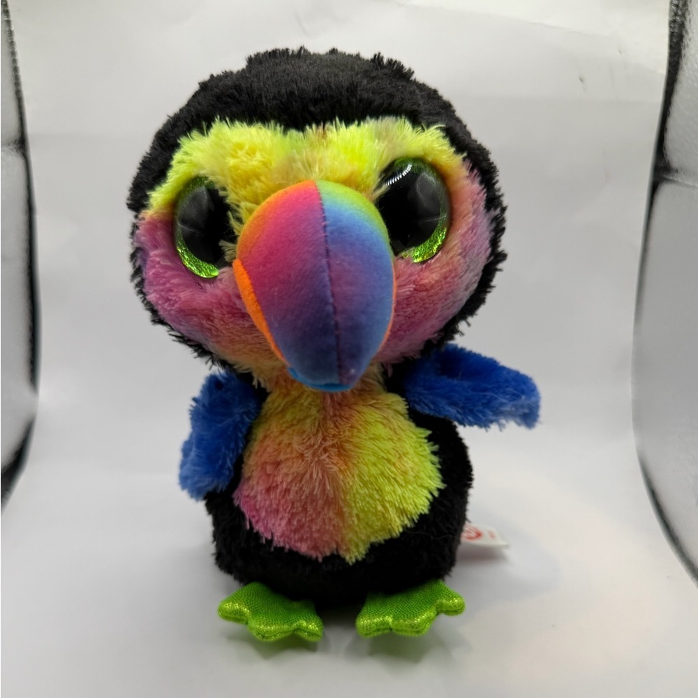 2018 BeaksTy Plush Toucan Toy with Black and Rainbow Colors
